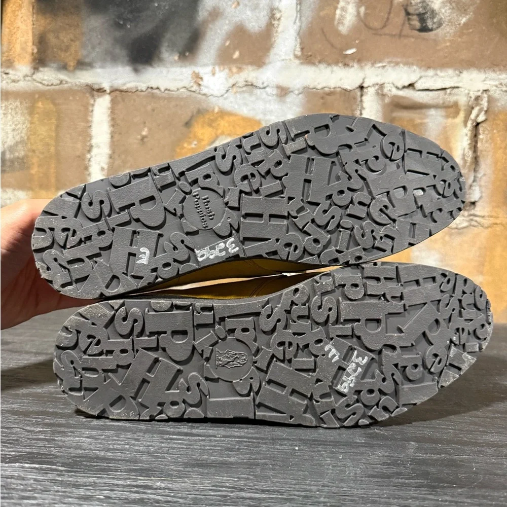 Hush Puppies Suede Shoes Yellow Black Mens Size 12 NWOB - Picture 5 of 10